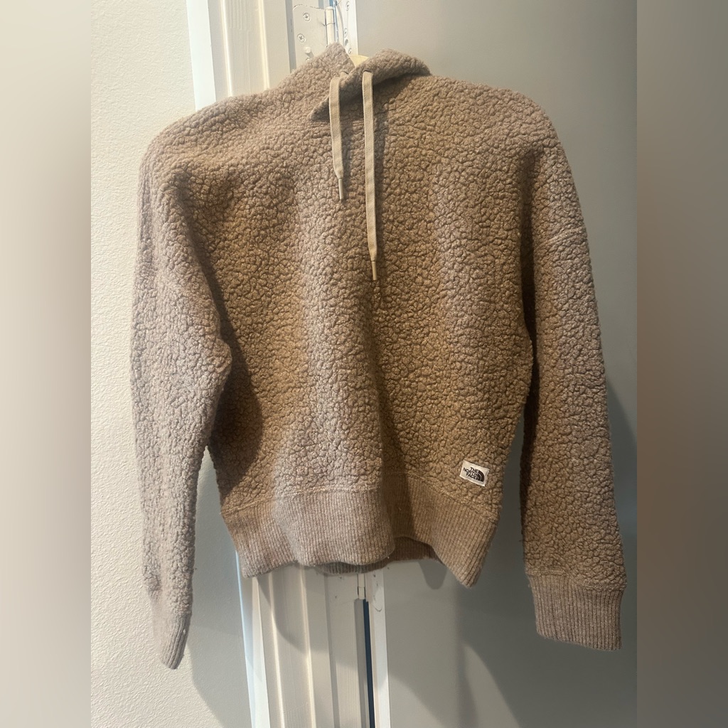 Tan Boucle Knit North Face Sweatshirt!